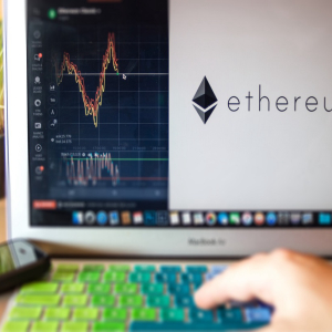 Ethereum price prediction – ETH/USD looks set to breach $364 annual high