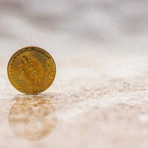Bitcoin price varies near $11700, what’s next?