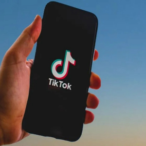 Signal app takes over WeChat and TikTok, but not for long?