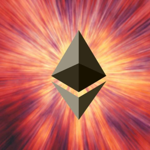 Ethereum Spikes 20% To Over $900: Altcoin Season Approaching?