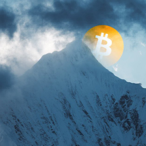 Bitcoin breaks $6700, crypto market cracks $200 billion