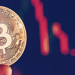 Analysts Explain Why Bitcoin's Price Is Going Crazy This Weekend