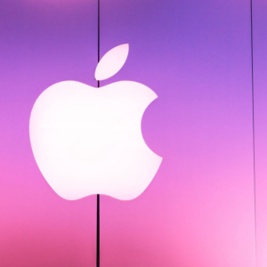 Apple Sees Long-Term Crypto Potential, But Lags Way Behind Competitors