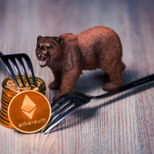 Ethereum (ETH) Long Positions Skyrocket as Constantinople Nears, But Analysts Expect Post-Fork Plummet