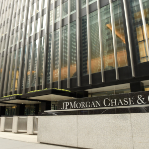 JP Morgan Analysts Explain Why Bitcoin Price is Falling