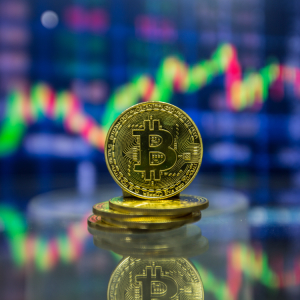 Crypto Analysts: Bitcoin Strong After ETF Mishap Is Sign Of Bottom