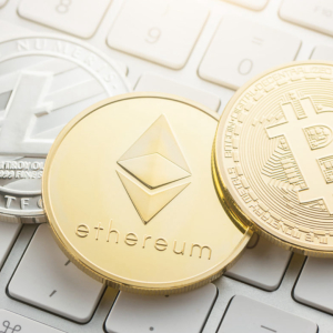 Analysts Claim That Ethereum and Litecoin Are Currently Bearish Despite Recent Gains