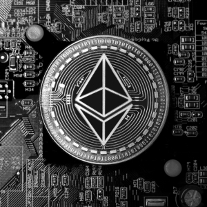 Vitalik Buterin: “Inevitable” That Ethereum Loses Some of its Lead in Crypto