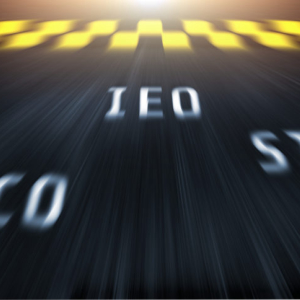 Former SEC Chief Calls IEOs “Unregulated Crypto-Casino Fundraising Mutations”