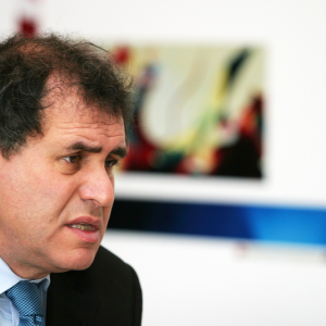 Nouriel Roubini Tries to Attack Bitcoin by Saying Fees Cost $55, Fails
