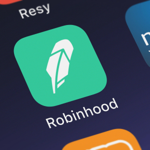 Popular trading app Robinhood reportedly maxed out its credit line during market upheaval