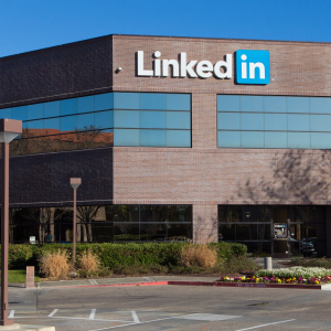 Coinbase, Ripple fall out of LinkedIn’s top 10 US startups list