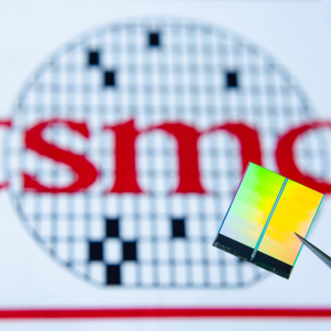 Semiconductor manufacturing giant TSMC is planning to build a factory in Arizona: report