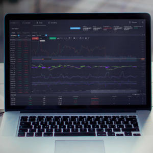 The Best Way to Trade Crypto and Forex