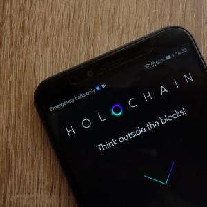 Holo Price Aims to Reclaim the 40 Satoshi Level Following a 7% Jump