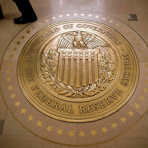 Speculations Rise of Fed Interest Rate Cut Amid Falling Stocks