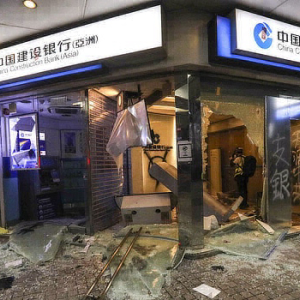 Billions of Dollars Leave Hong Kong as Crisis Deepens